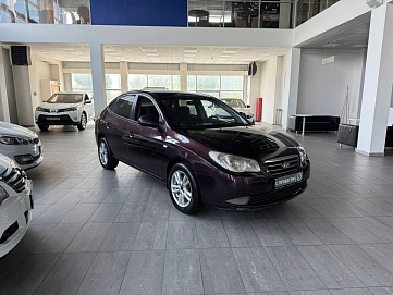 Hyundai Elantra, 2008г, передний привод, автомат