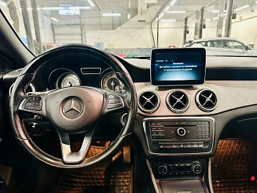 Mercedes-Benz CLA, 2015г, передний привод, робот