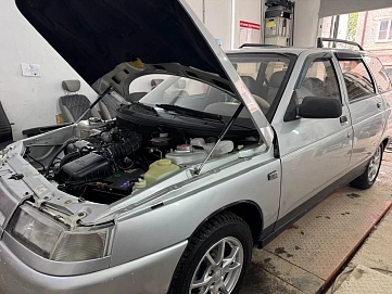 Lada (ВАЗ) 2111, 2003г, передний привод, механика