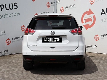 Nissan X-Trail, 2016г, передний привод, вариатор