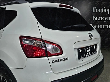 Nissan Qashqai, 2012г, передний привод, вариатор