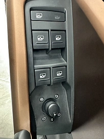 Audi Q3, 2021г, передний привод, робот