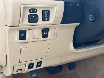 Lexus ES, 2013г, передний привод, автомат