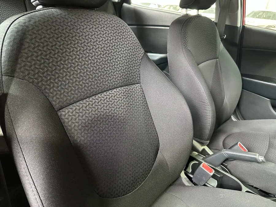 Kia Rio, 2015г., передний привод, механика