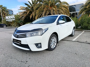 Toyota Corolla, 2014г, передний привод, вариатор