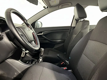 Lada (ВАЗ) Vesta, 2017г, передний привод, механика