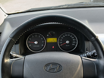 Hyundai , 2008г., передний привод, автомат
