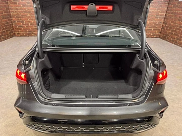 Audi , 2025г., передний привод, робот