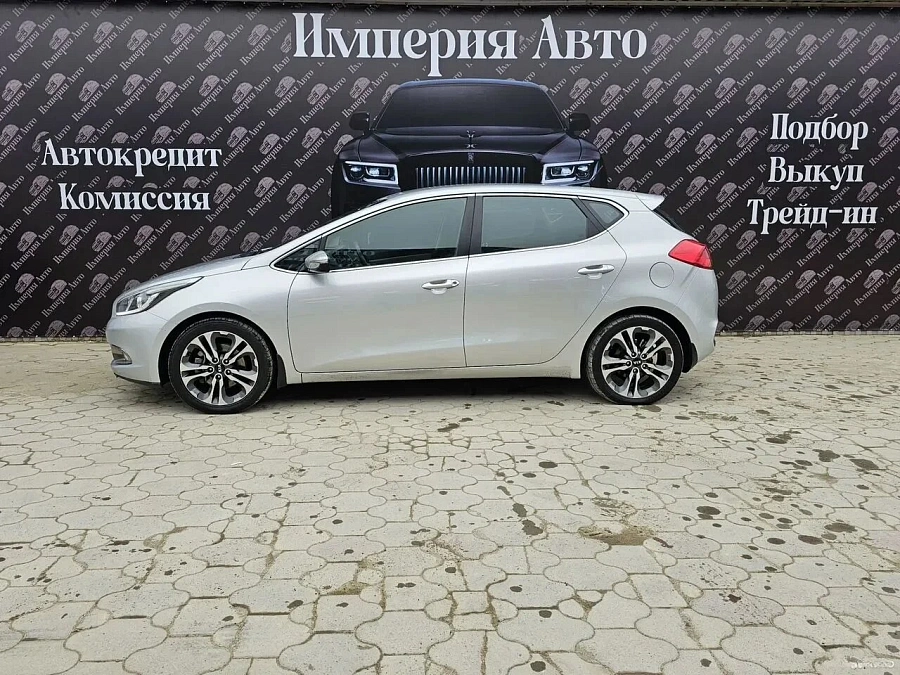 Kia Ceed, 2014г., передний привод, автомат