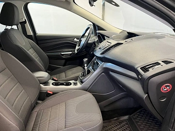 Ford Kuga, 2015г, передний привод, механика