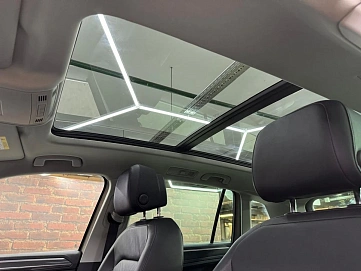 Volkswagen Tiguan, 2016г, полный привод, робот