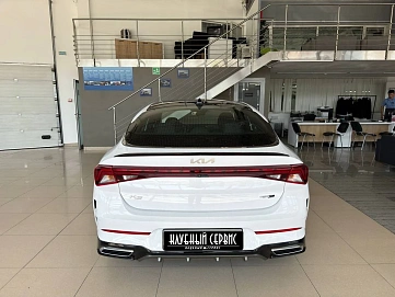 Kia K5, 2021г, передний привод, автомат
