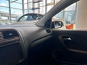 Volkswagen Polo, 2020г., передний привод, автомат