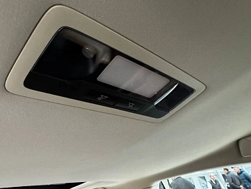 Lexus ES, 2017г, передний привод, автомат