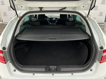 Lada (ВАЗ) Vesta, 2017г, передний привод, автомат