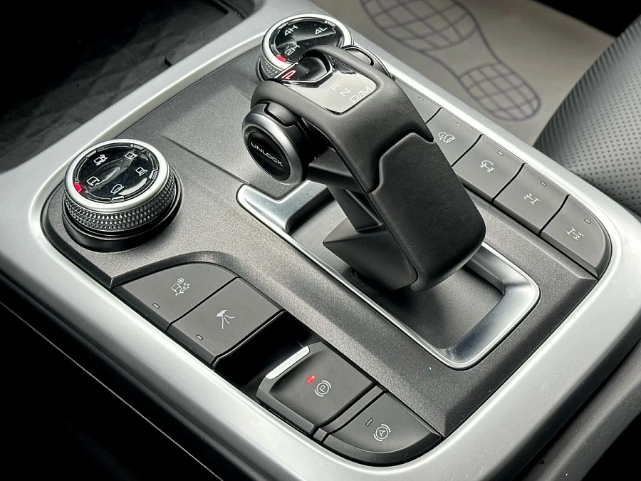 Tank 300, 2024г., полный привод, автомат