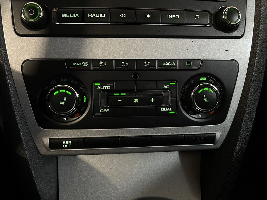 Skoda Octavia, 2012г., передний привод, механика