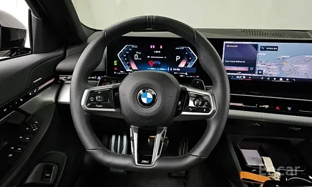 BMW 5 серии, 2024г, задний привод, автомат