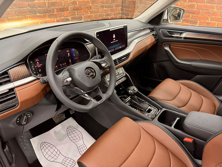 Skoda Kodiaq, 2024г., полный привод, робот