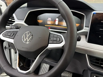 Volkswagen Tharu, 2025г, передний привод, робот