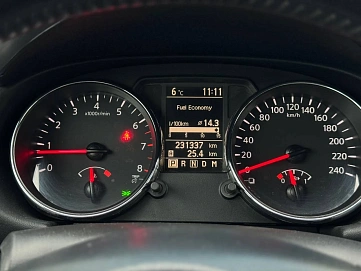 Nissan Qashqai, 2013г, передний привод, вариатор