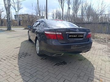 Lexus LS, 2008г, задний привод, автомат