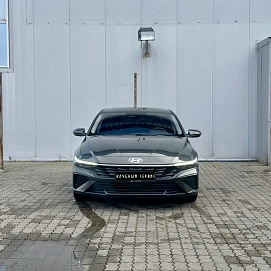 Hyundai Elantra, 2023г, передний привод, автомат