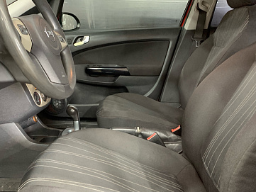 Opel Corsa, 2006г, передний привод, робот