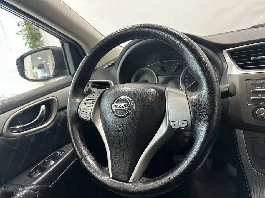Nissan Sentra, 2014г., передний привод, механика