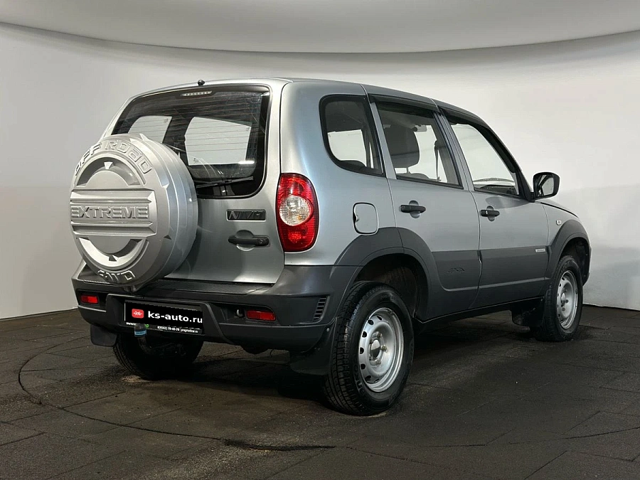 Chevrolet Niva, 2015г., полный привод, механика