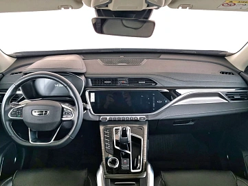 Geely Atlas Pro, 2024г, передний привод, автомат