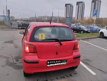 Toyota Yaris, 2004г, передний привод, механика