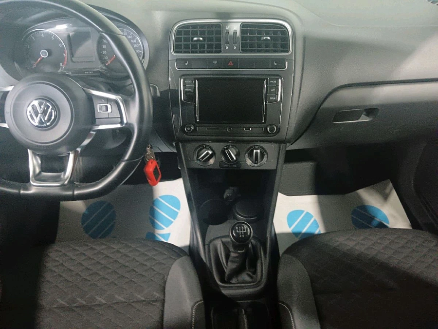 Volkswagen Polo, 2018г., передний привод, механика