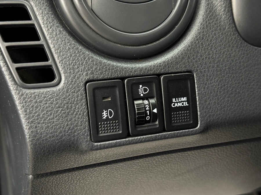 Suzuki SX4, 2008г., передний привод, автомат