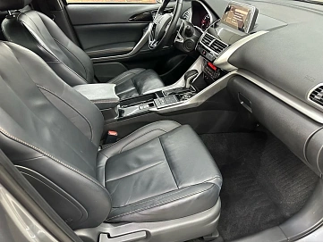 Mitsubishi Eclipse Cross, 2019г, передний привод, вариатор