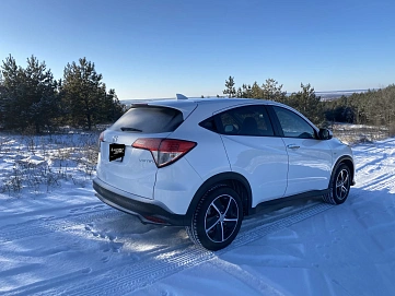 Honda Vezel, 2021г, передний привод, вариатор