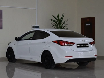 Hyundai Elantra, 2014г, передний привод, механика