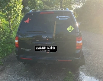 Ford Explorer, 2003г, полный привод, автомат