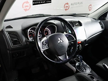 Mitsubishi ASX, 2012г, передний привод, вариатор