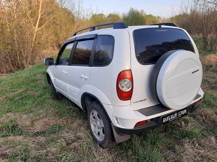 Chevrolet Niva, 2012г., полный привод, механика