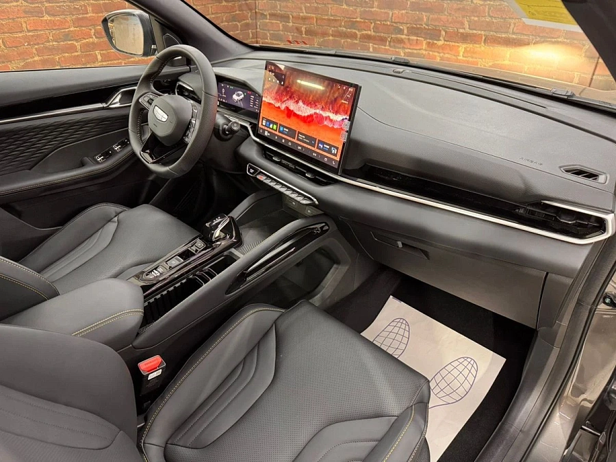 Geely Coolray, 2025г., передний привод, робот