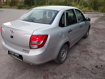 Lada (ВАЗ) Granta, 2012г, передний привод, автомат