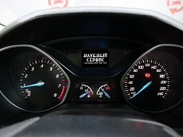 Ford Focus, 2013г, передний привод, механика