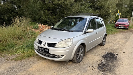 Renault Megane, 2007г, передний привод, механика