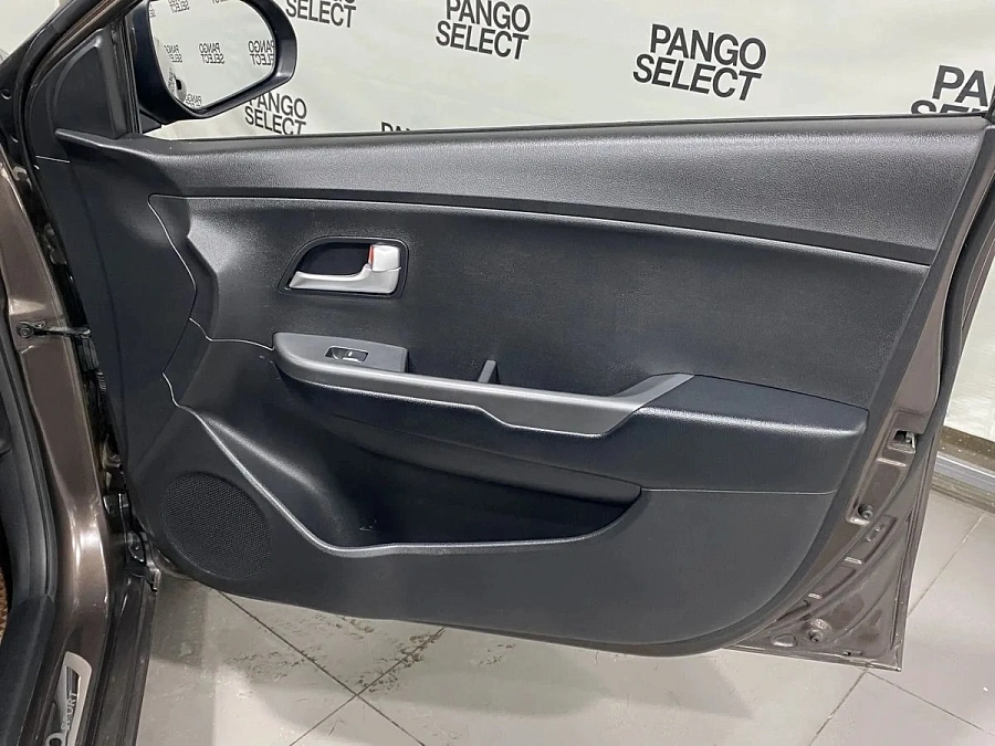 Kia Rio, 2017г., передний привод, механика