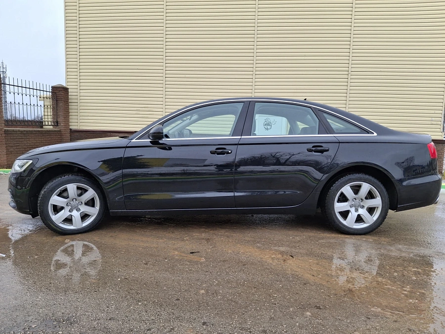 Audi A6, 2011г., передний привод, вариатор