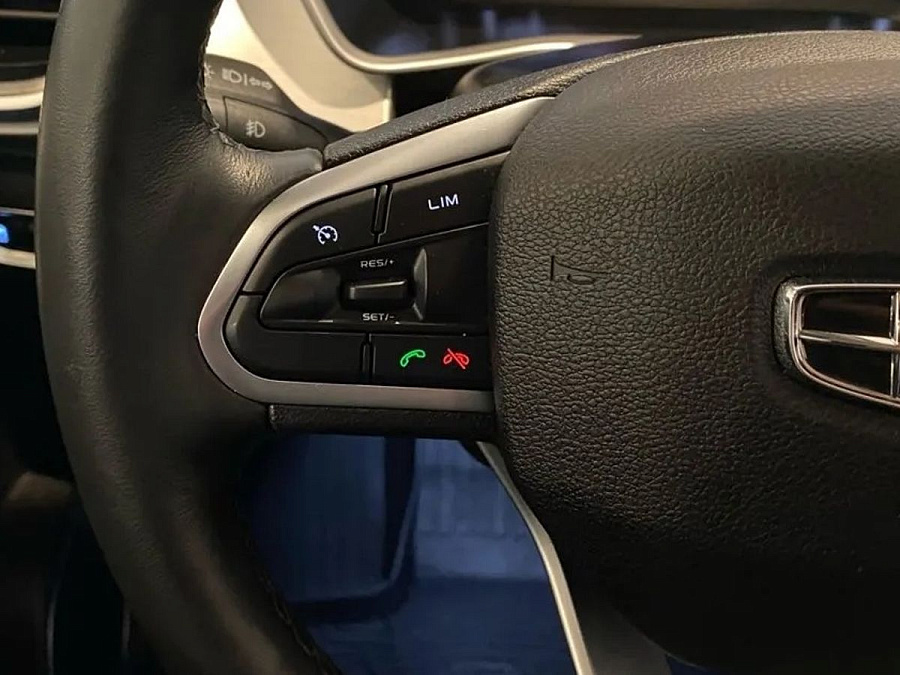 Geely , 2022г., передний привод, автомат