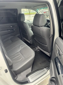 Toyota Hilux, 2012г, полный привод, автомат