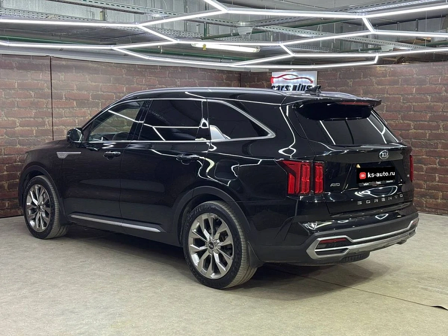 Kia Sorento, 2021г., полный привод, автомат