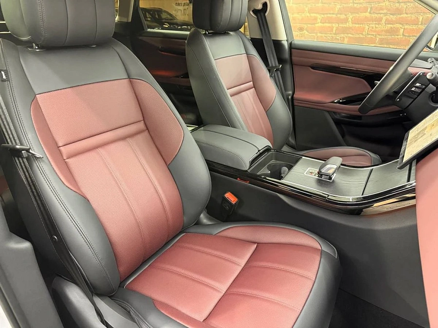 Land Rover Range Rover Evoque, 2025г., полный привод, автомат